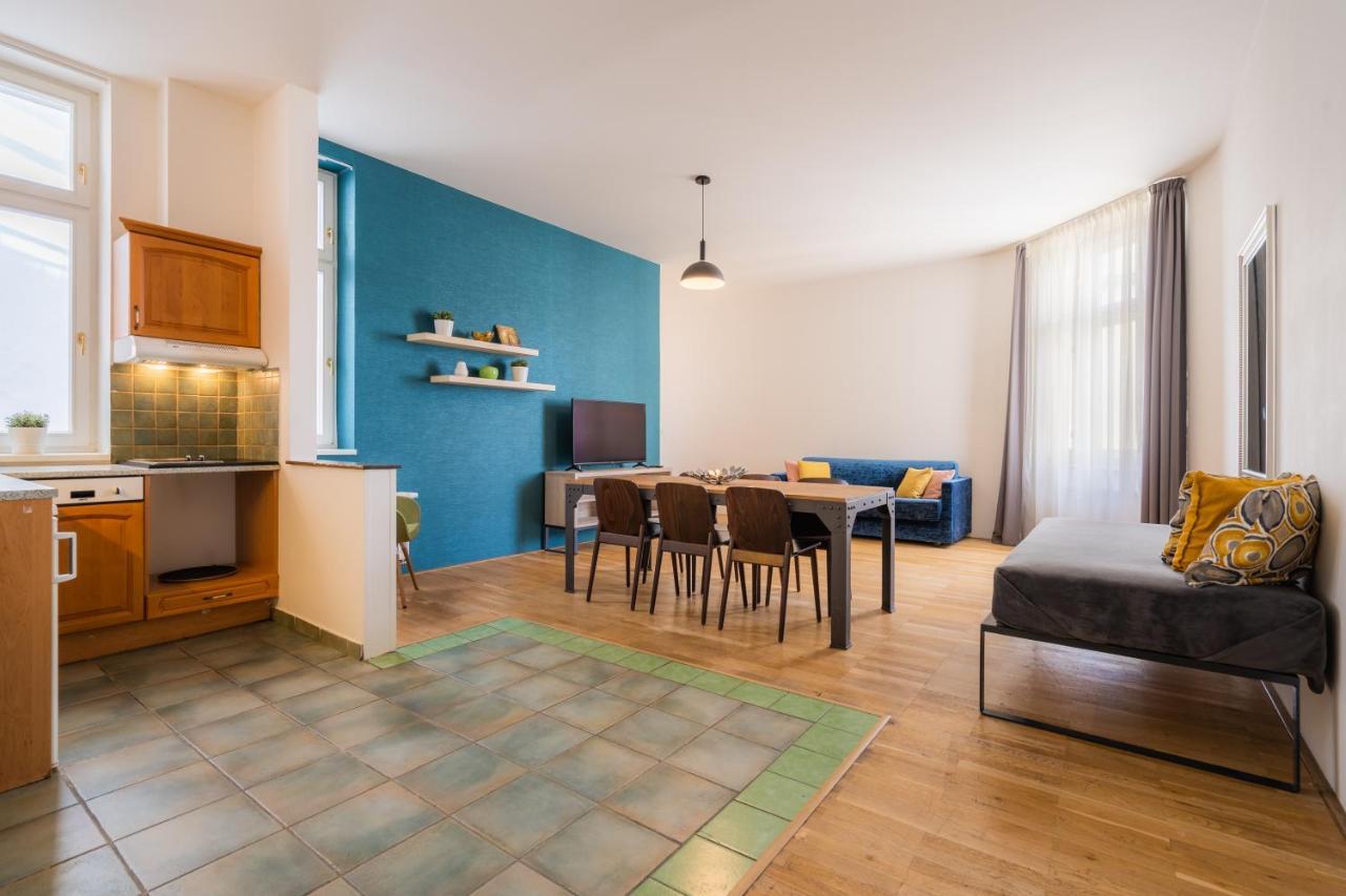 EA ApartHotel Melantrich Praga Esterno foto