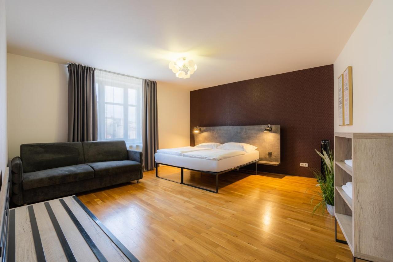 EA ApartHotel Melantrich Praga Esterno foto