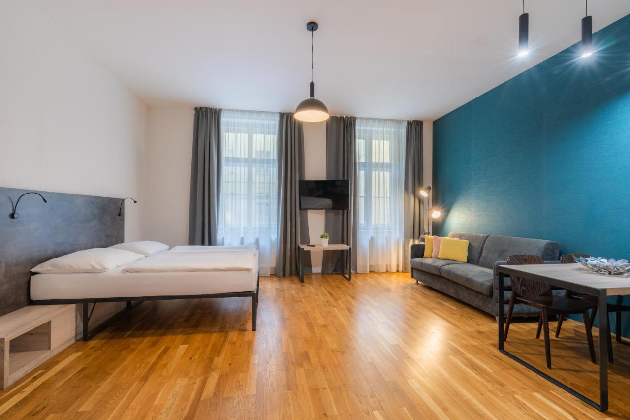 EA ApartHotel Melantrich Praga Esterno foto