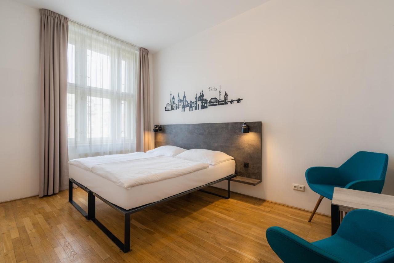 EA ApartHotel Melantrich Praga Esterno foto