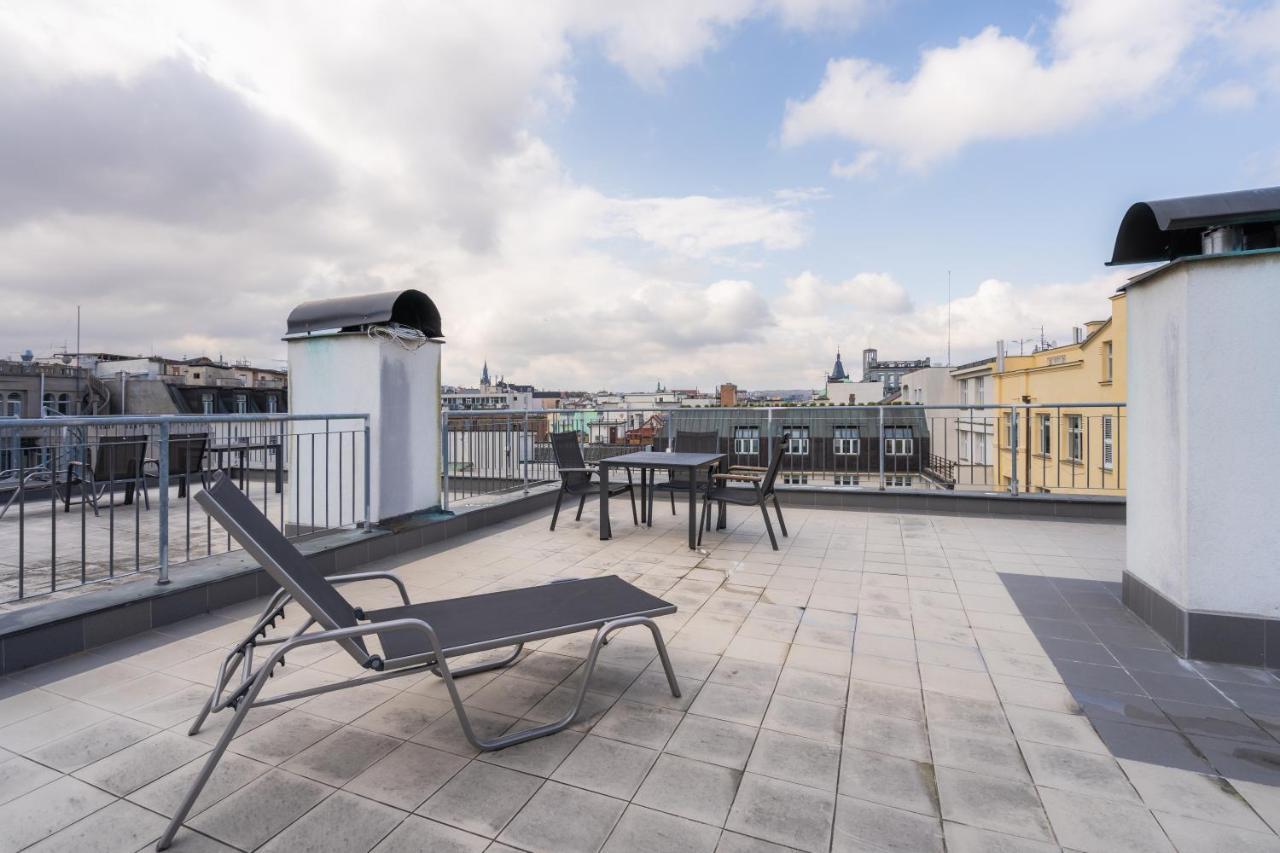 EA ApartHotel Melantrich Praga Esterno foto