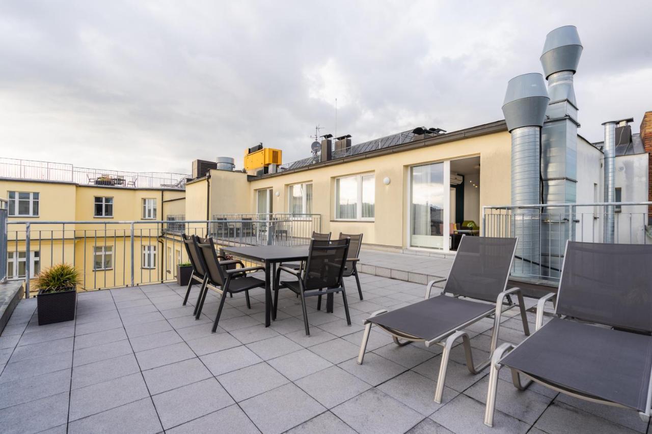 EA ApartHotel Melantrich Praga Esterno foto